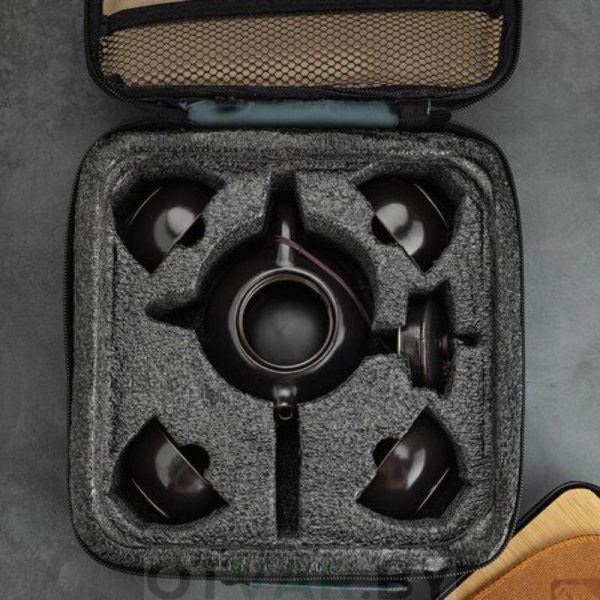 Чайный набор, горький шоколад, керамика (чемоданчик)